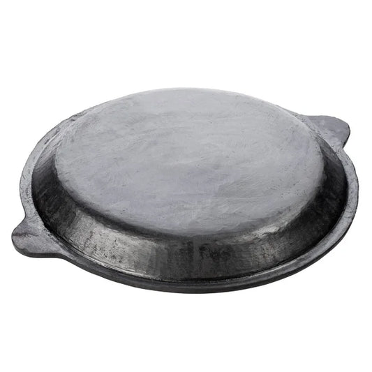 Cast iron pan – lid, 35 cm.